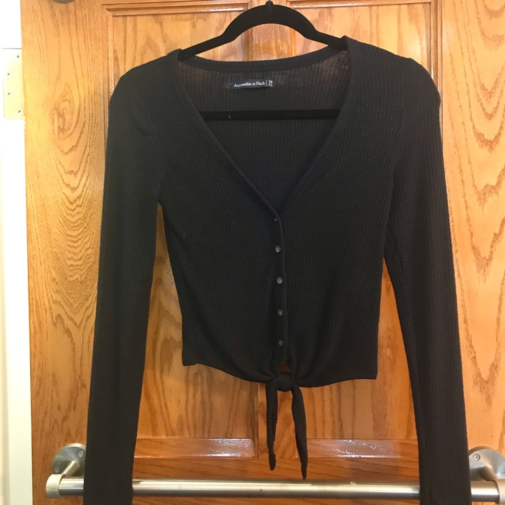 Chic Abercrombie Long Sleeve